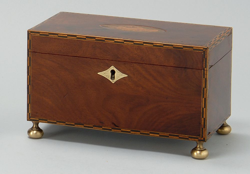 Appraisal: ANTIQUE FEDERAL TEA CADDY Circa - In mahogany Inlaid oval