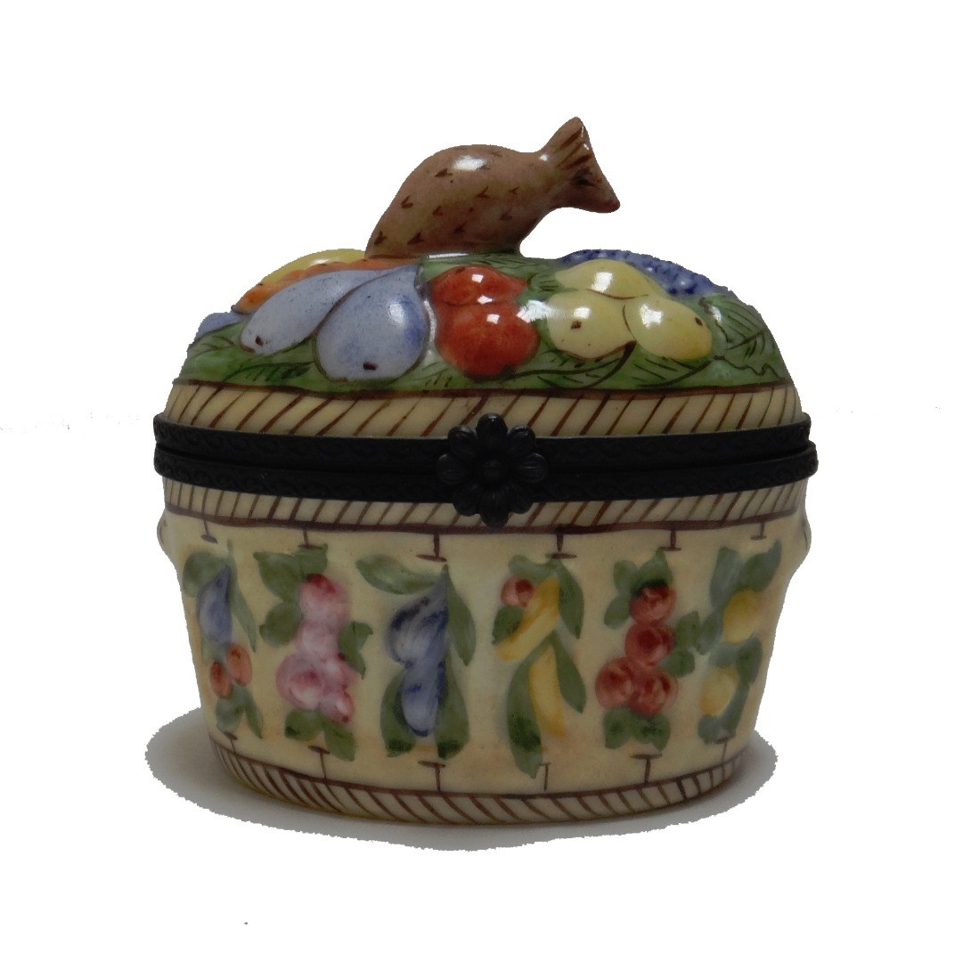 Appraisal: Three Bilston and Battersea enamel trinket boxes a Meissen porcelain