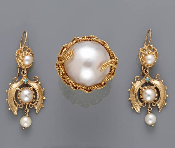 Appraisal: A collection of cultured pearl jewelry comprising three pairs of