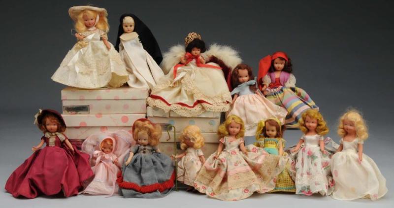 Appraisal: Lot of Nancy Ann Storybooks Dolls Description Includes two hard