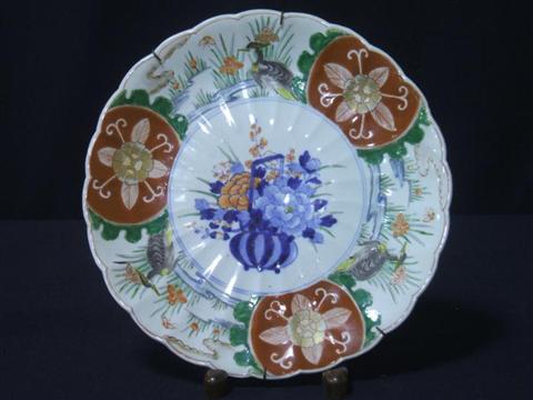 Appraisal: JAPANESE IMARI CIRCULAR CHARGER Meiji period with fluted border and