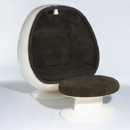 Appraisal: s White fiberglass Egg chair and ottoman the chair with