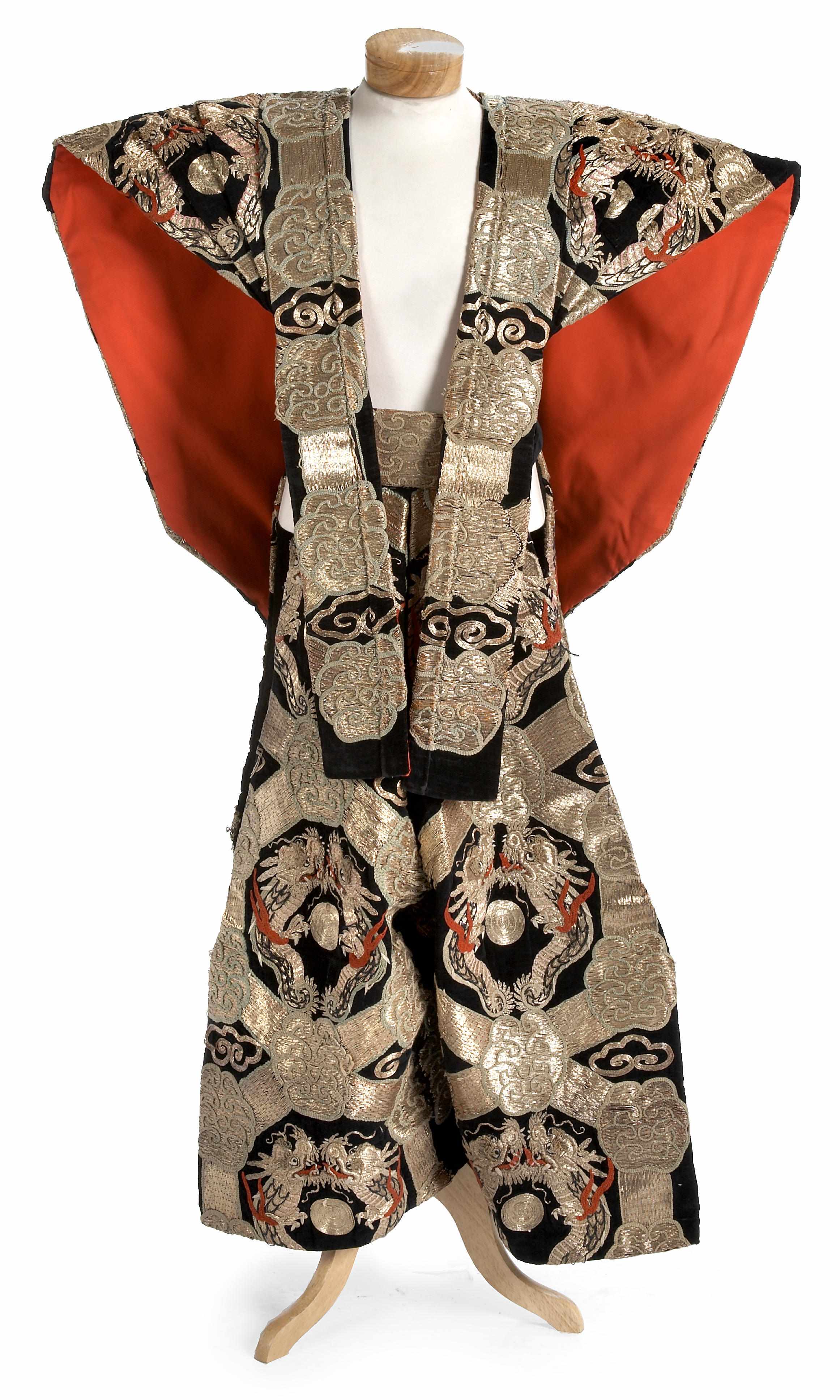 Appraisal: A Japanese silk and metal thread embroidered two piece tunic