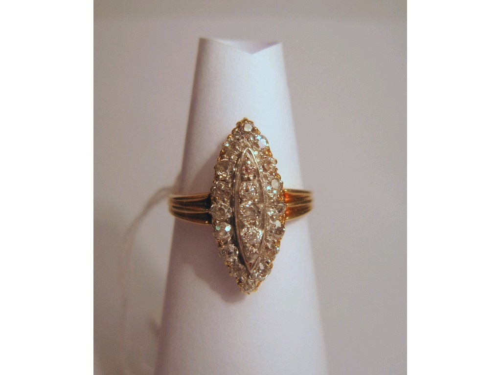 Appraisal: Victorian ct gold diamond cluster ring with old rose cut