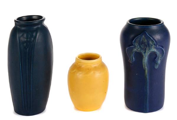 Appraisal: A group of three Rookwood glazed earthenware vases - each