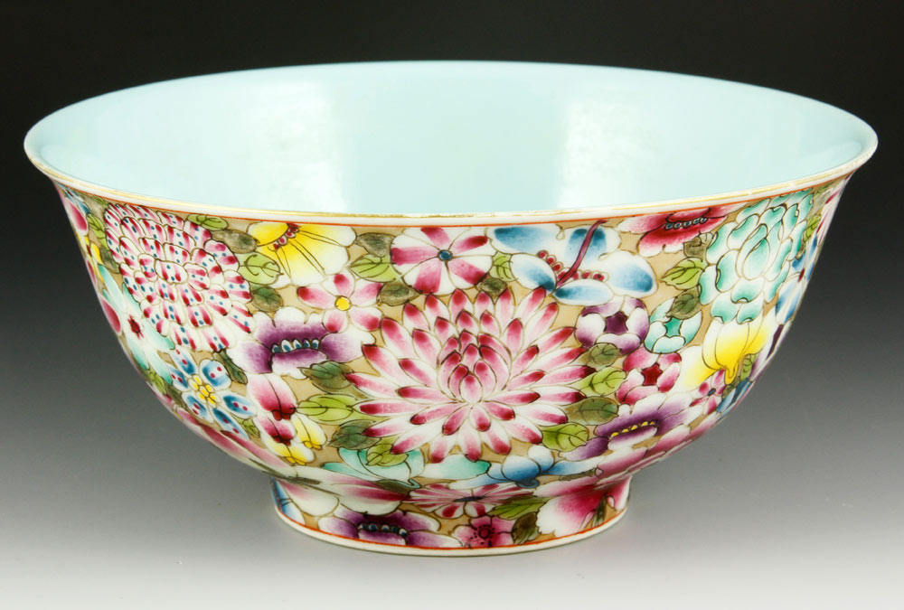 Appraisal: - Chinese Famille Rose Bowl Famille rose porcelain bowl China