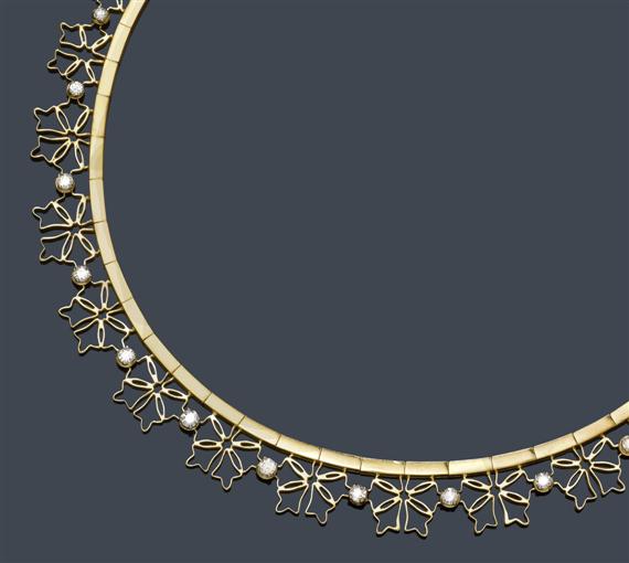 Appraisal: GOLD AND DIAMOND NECKLACE ca Yellow gold g Decorative fine