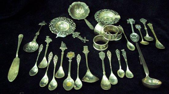 Appraisal: A small quantity of Dutch silver and plate including an