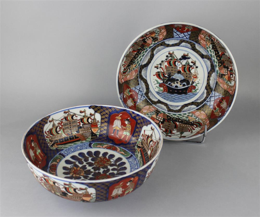 Appraisal: PAIR OF JAPANESE EXPORT NAMBAN BOWLS LATE TH C one