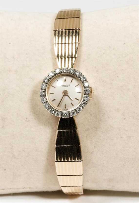 Appraisal: DIAMOND LADY'S WRISTWATCH PATEK PHILIPPE s Yellow gold g Ref