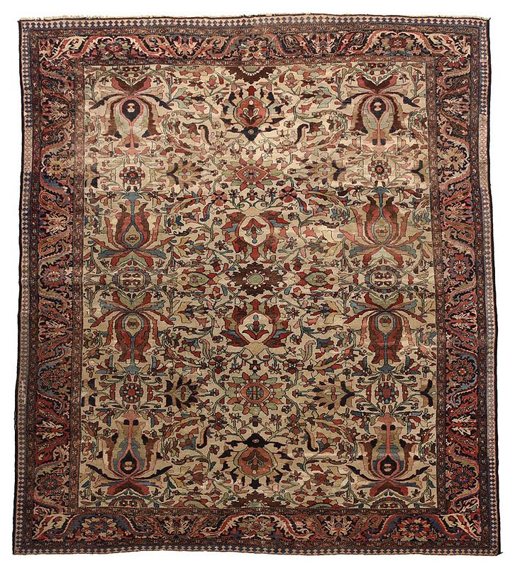 Appraisal: Farahan Carpet early th century white field with large florals