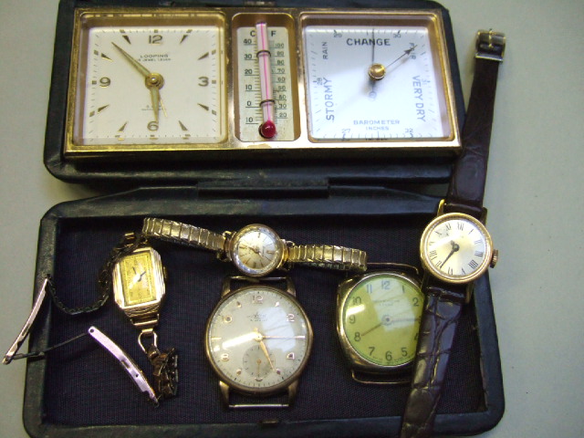 Appraisal: A gentleman's ct gold circular cased Avia wristwatch Birmingham a