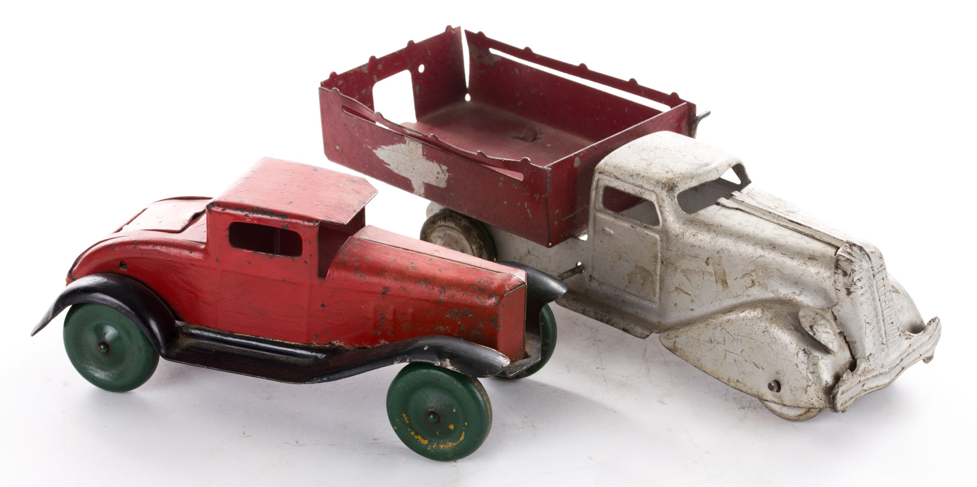 Appraisal: Metalcraft pressed steel dump truck and sedan circa s and