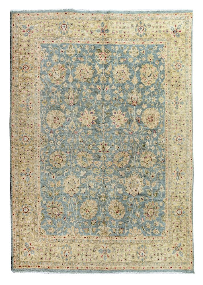 Appraisal: A Contemporary Indian Wool Rug A Contemporary Indian Wool Rug