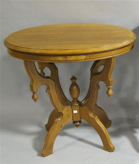 Appraisal: VICTORIAN MAHOGANY END TABLE Oval top with molded edge above