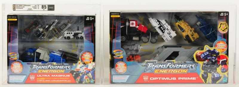 Appraisal: Lot of Hasbro Transformers Energon Ultra Magnus and Optimus Prime