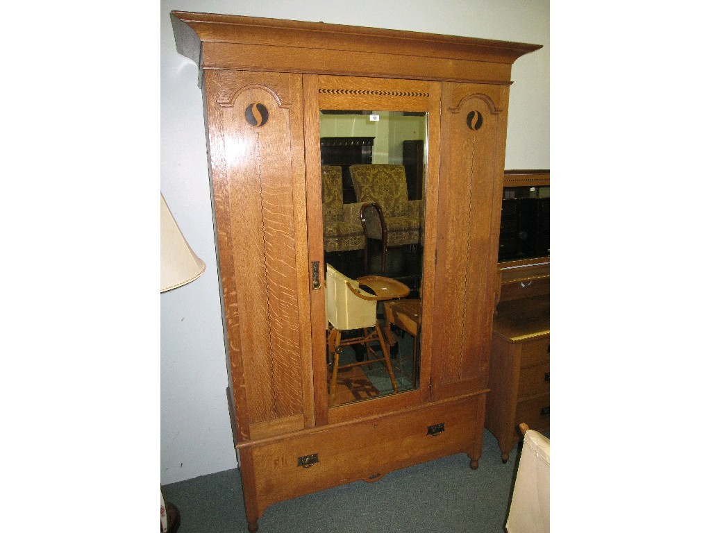 Appraisal: Arts and Crafts oak bedroom suite comprising mirror door wardrobe