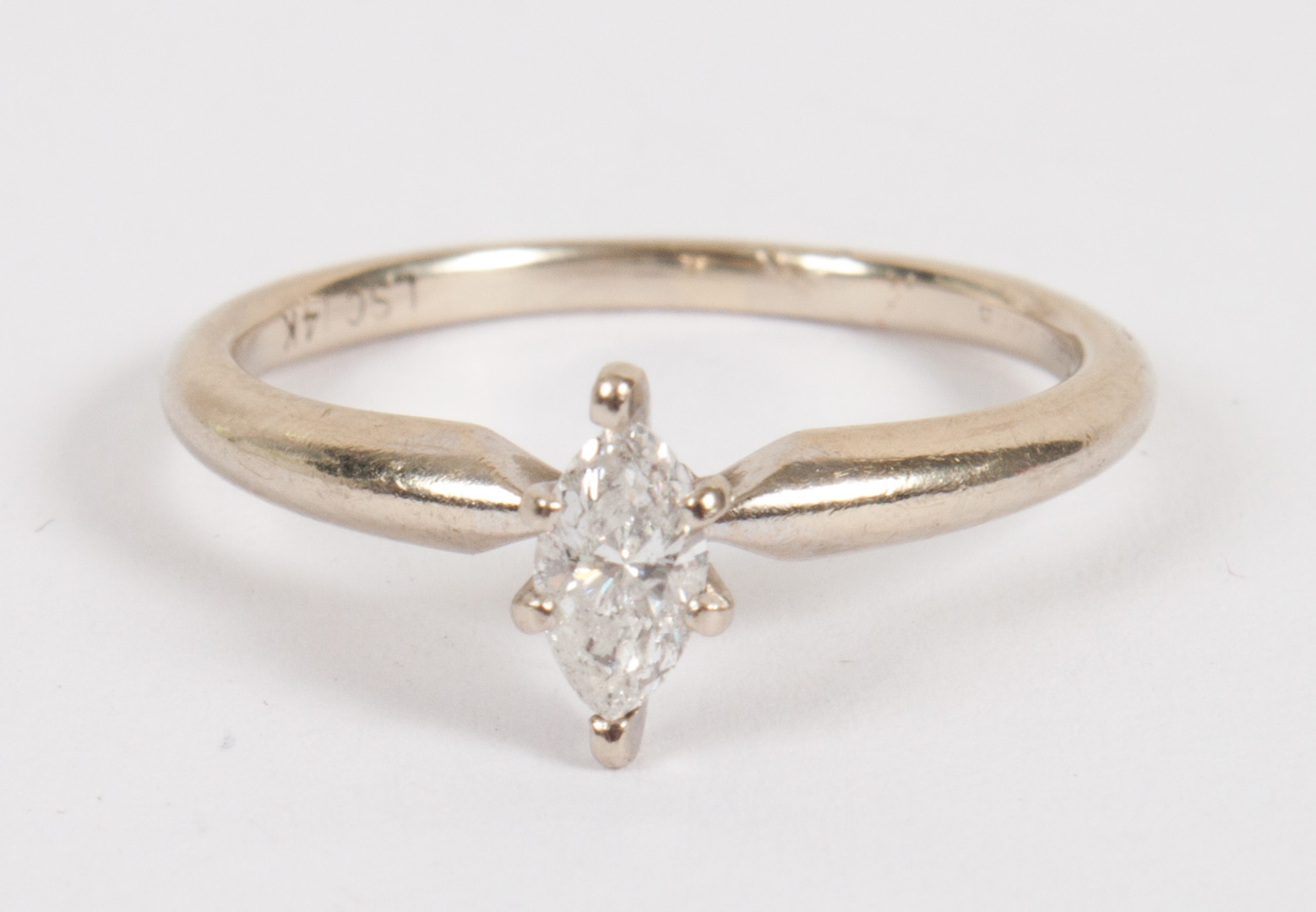 Appraisal: Lady's K white gold diamond solitaire ring presenting a marquise