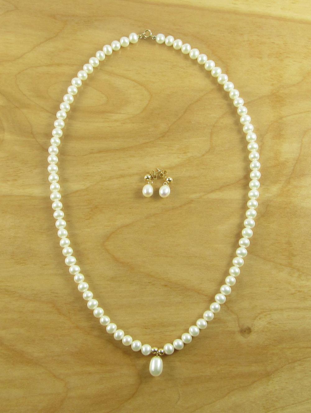 Appraisal: PEARL AND YELLOW GOLD NECKLACE AND EARRINGS including an single