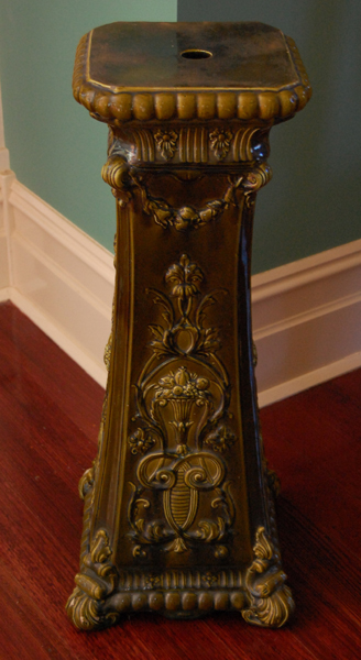 Appraisal: AN EARLY TH MAJOLICA PEDESTAL cm high