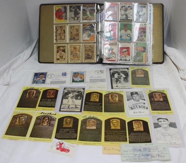 Appraisal: LOT OF BASEBALL MEMORABILIA TO INCLUDE BASEBALL CARDS PHOTOGRAPHS AND