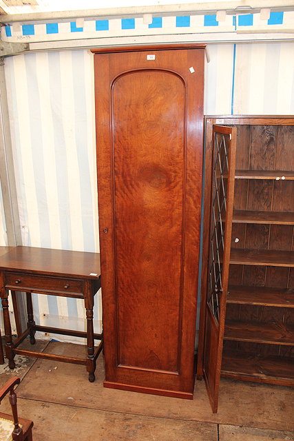 Appraisal: AN EARLY TH CENTURY MAHOGANY SINGLE DOOR 'GUARDS BOX' WARDROBE