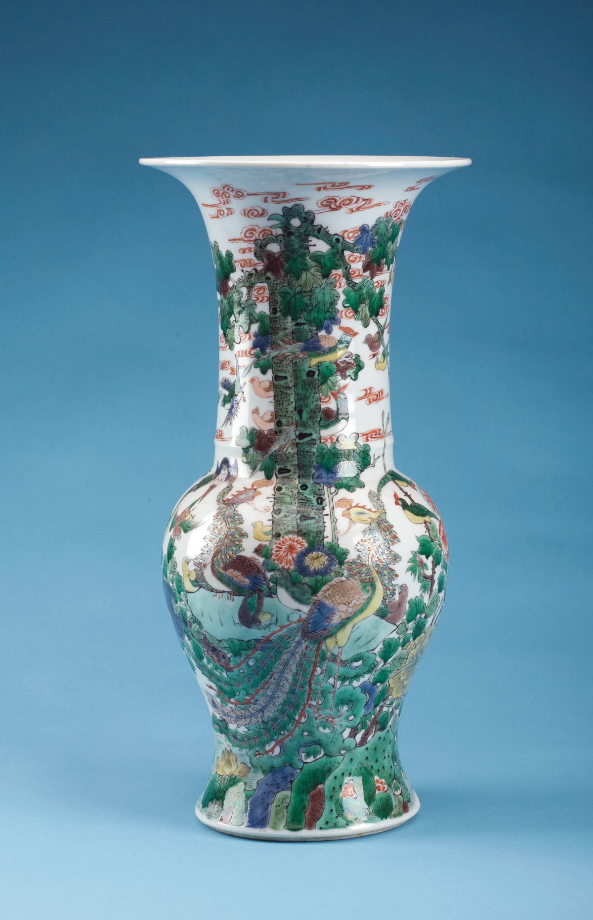 Appraisal: CHINESE PORCELAIN FAMILLE VERTE VASE Densely painted overall with a