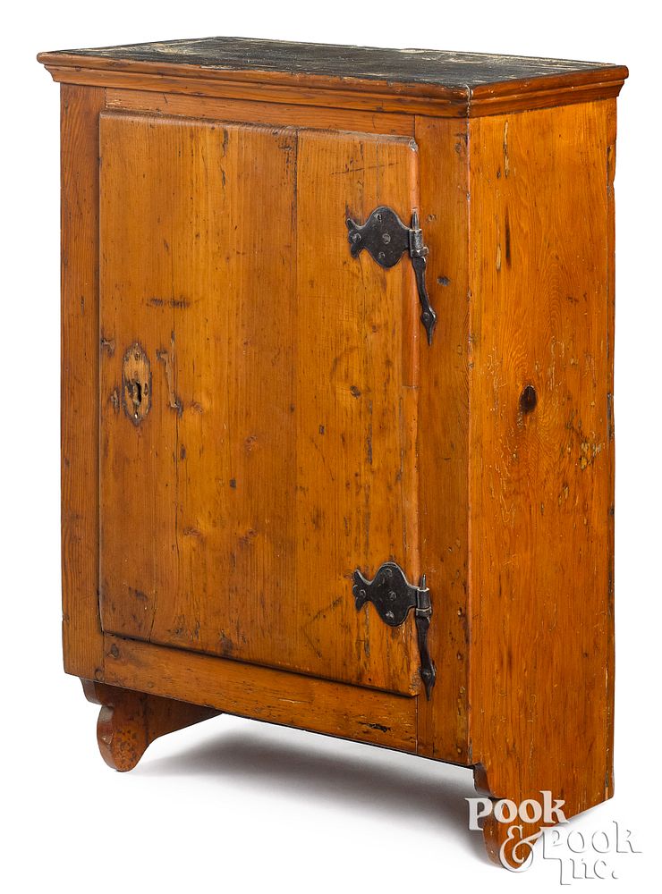 Appraisal: Hard pine hanging cupboard late th c Hard pine hanging