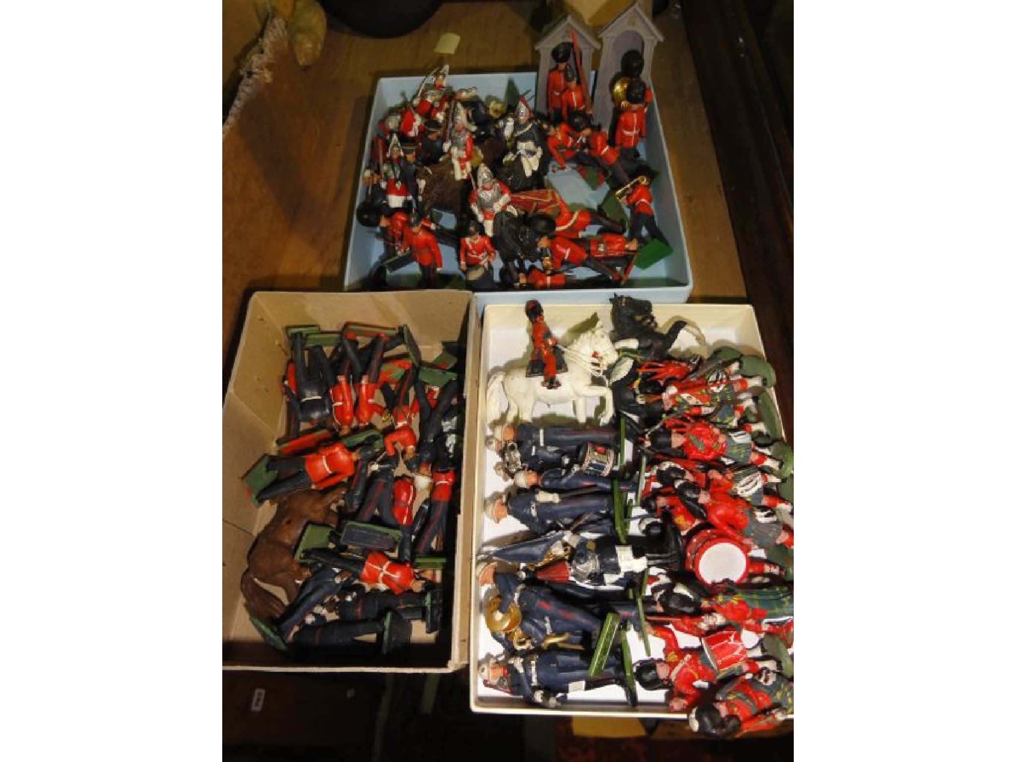 Appraisal: A quantity of hand painted Britains and other plastic model