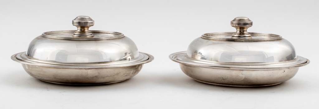 Appraisal: TIFFANY CO STERLING COVERED ENTREE PLATES PAIR Pair of Tiffany