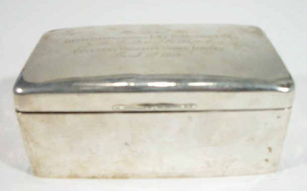 Appraisal: Rectangular silver cigarette box of military interest presented to Lieutenant