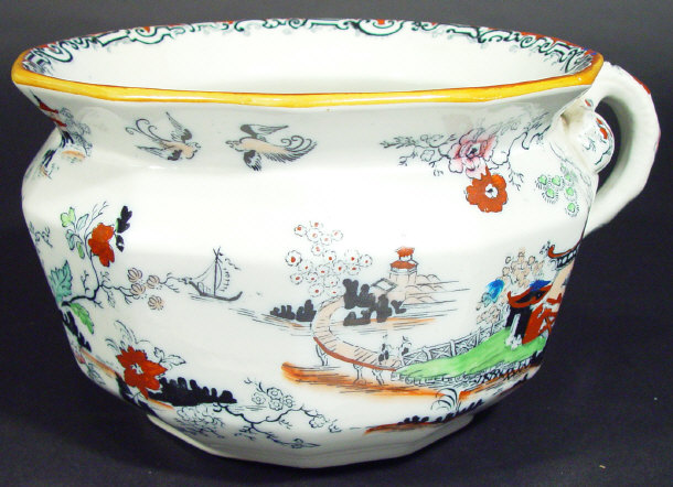 Appraisal: Masons octagonal patent ironstone chamber pot with hand coloured chinoiserie