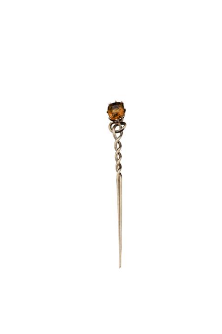 Appraisal: Ballater - a Scottish provincial gold kilt pin brooch William