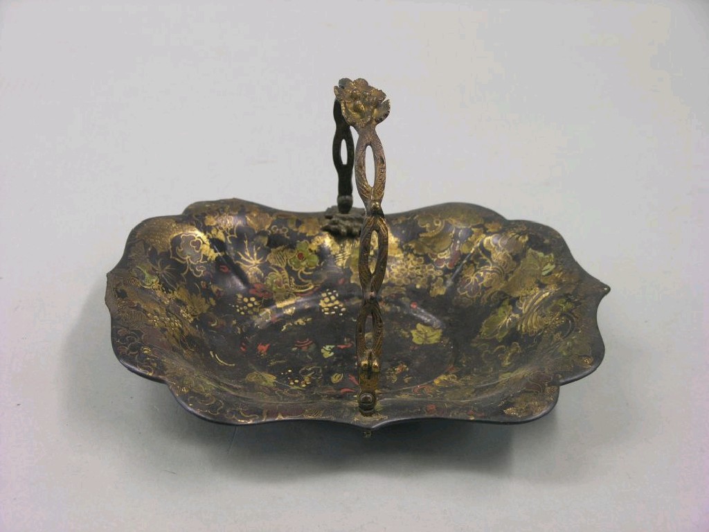 Appraisal: A Jennens Bettridge papier mache basket lobed oval shape with