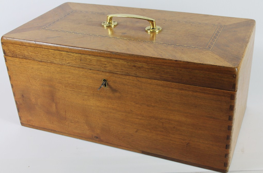 Appraisal: A mahogany box with Tunbridge inlay