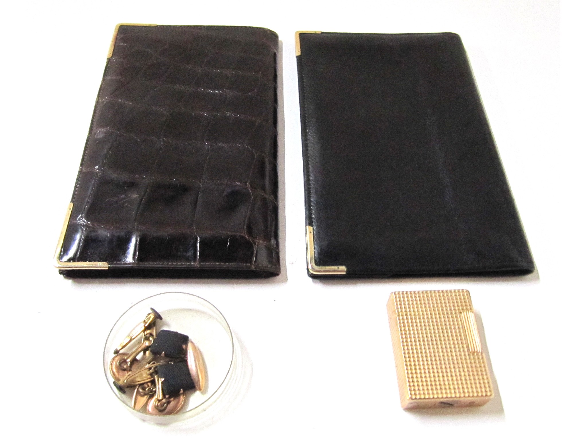 Appraisal: A lot comprising a ct gold mounted animal skin wallet