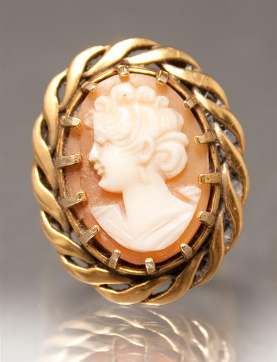 Appraisal: Victorian unmarked yellow gold cameo ring size