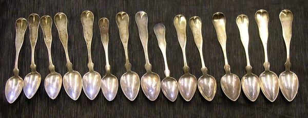 Appraisal: Fifteen New England Double Swell Coin Silver Teaspoons th century