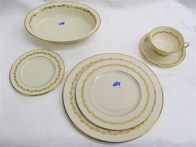 Appraisal: LENOX FINE CHINA SET pieces in the Golden Wreath pattern