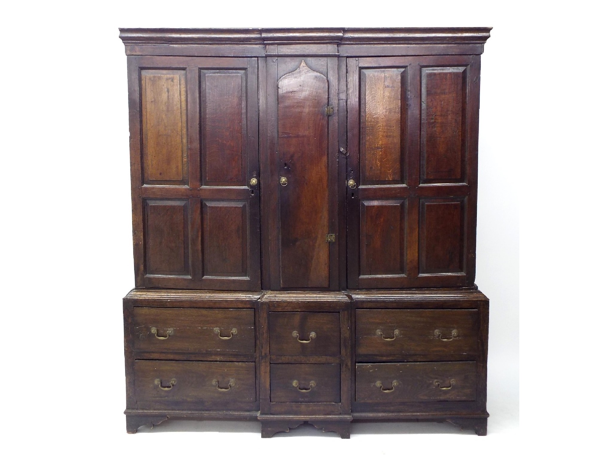 Appraisal: th century Welsh oak breakfront house keeper's cupboard centrally fitted