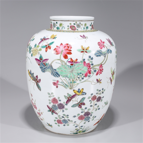 Appraisal: Chinese Kangxi style famille rose enameled porcelain vase with insects