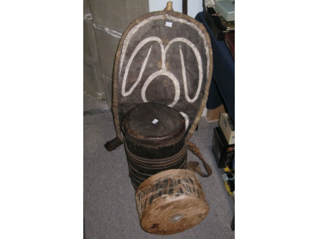 Appraisal: Lot comprising African shield two drums a quiver and a