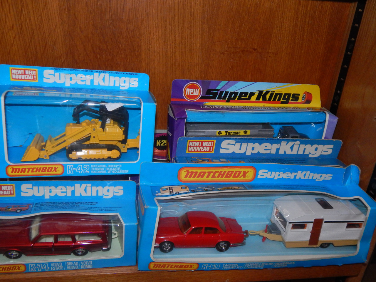 Appraisal: Matchbox Superkings Traxcavator Road Ripper Caravan Touring set GMC cement