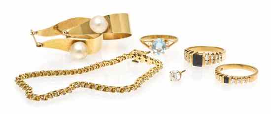 Appraisal: An Assortment of Gold Jewelry consisting of a karat yellow