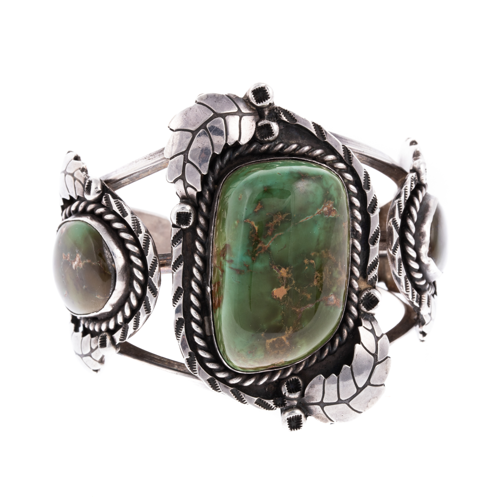 Appraisal: A STERLING NAVAJO GREEN TURQUOISE CUFF BRACELET Sterling silver Navajo