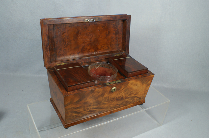 Appraisal: Mahogany Regency tea box lidded compartment interior original center glass