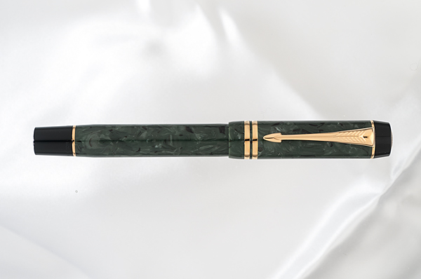 Appraisal: This Parker Duofold Centennial jade broad fountain pen features two