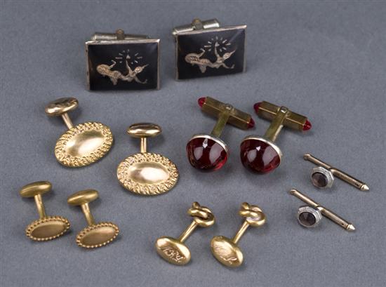 Appraisal: Six sets of vintage cuff-links In boxes