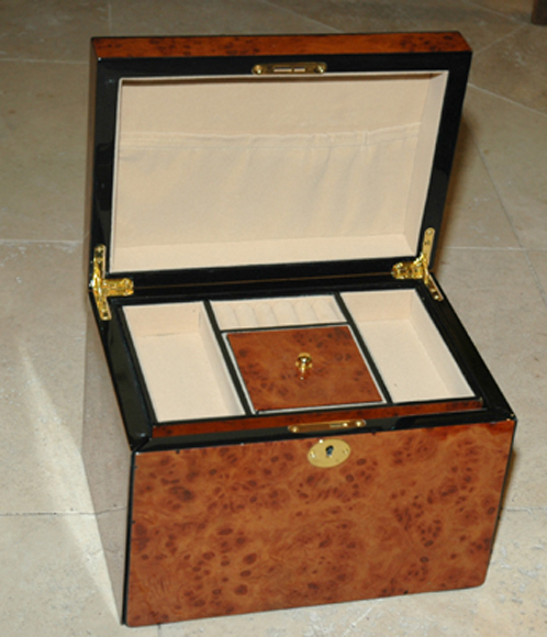 Appraisal: A MODERN BURR MAPLE VANITY BOX