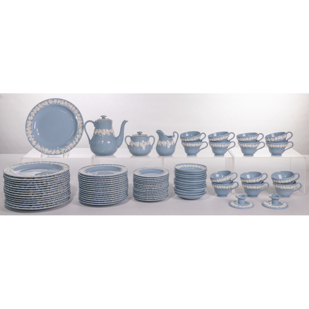 Appraisal: WEDGWOOD QUEENSWARE CHINA SERVICE items including dinner plates salad plates